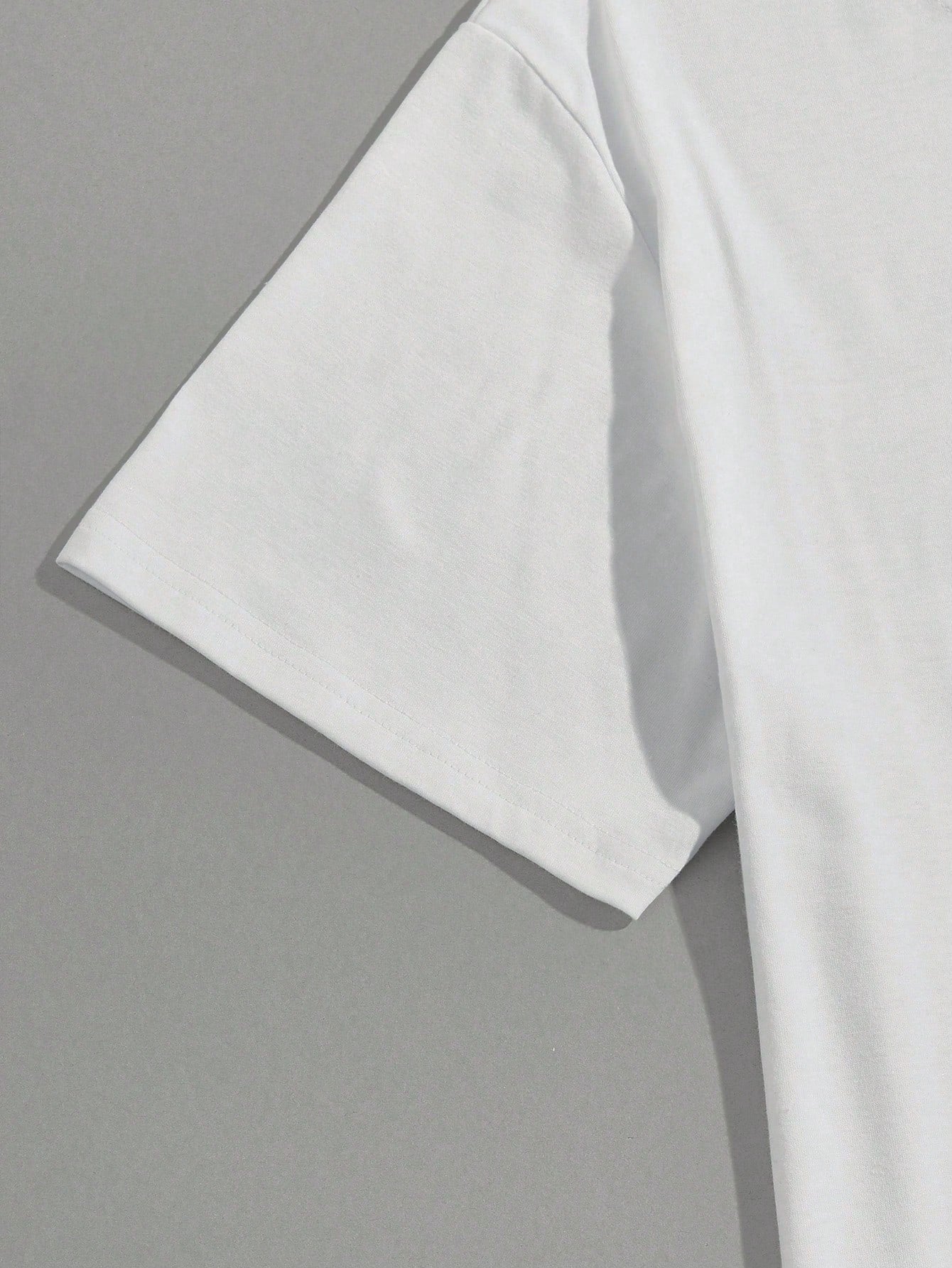 The Signature Essential Crew Neck T-Shirt